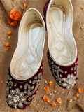 KAVE Regal Bloom Velvet Jutti – Maroon & Antique Gold