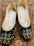 KAVE Midnight Bloom Jutti – Black & Gold
