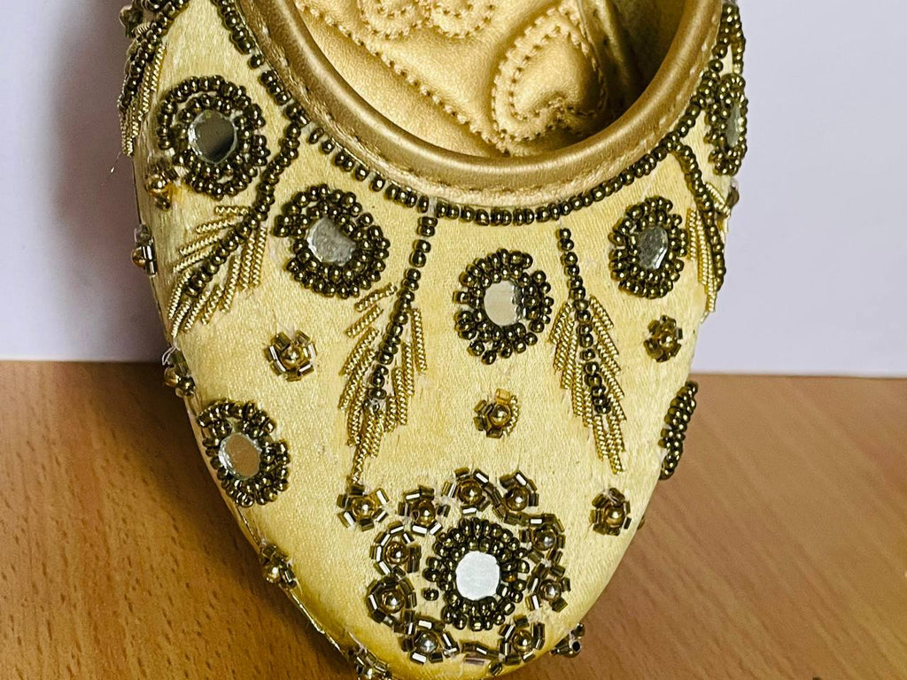 VIRAASAT A11